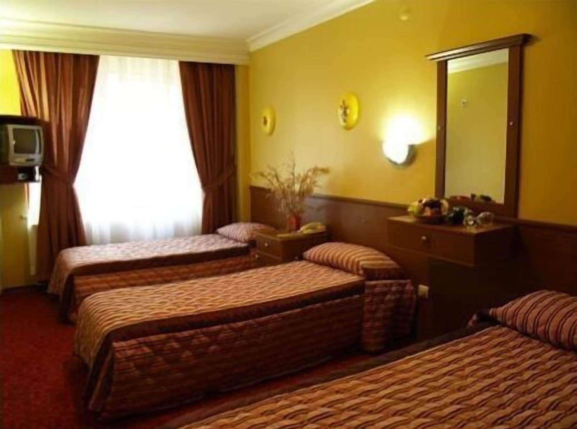 Liberty Hotel Istanbul Exterior photo